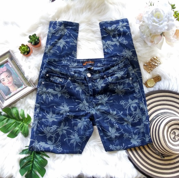 Masoi Jeans - Picture 1 of 4